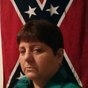 Meet your Posher, Loretta